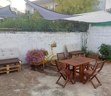 Cardena House | Casa de los Abuelos