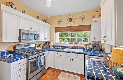 Sunshine Park House | Casa De Marita - Backyard Bliss with Pool in Historic Sunshine Park