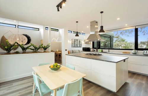 Rhyll House | Casa de Palmeras Summ