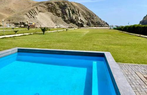 Asia House | Casa de Playa frente al mar en Chocalla, Asia