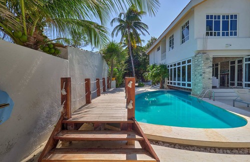 Progreso Municipality House | Casa del Navegante - Yucatan Home Rentals