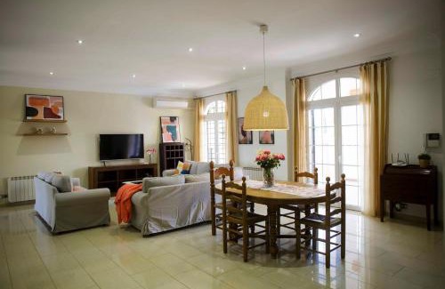 Navarres Villa | Casa Del Nene