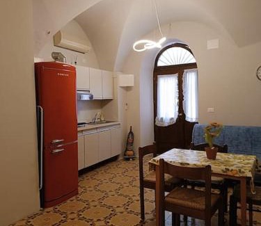Noli Apartment | Casa del nonno Ernesto centro storico