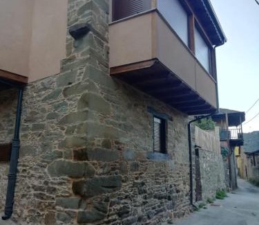 Ponferrada House | Casa del patio