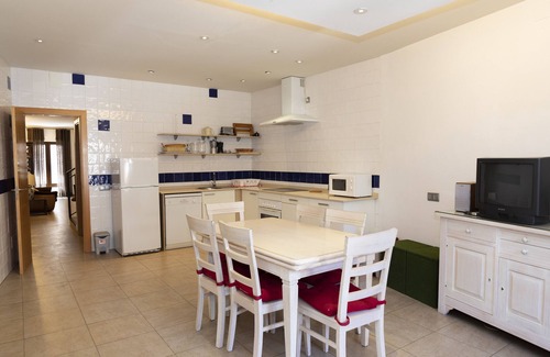 Cebreros House | CASA DEL TENAO (1 HOUSE WITH 4 HAB. DOUBLE WITH BATHROOM) WITH POSSIBILITY 4 CAM SUPL