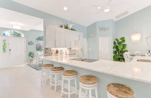 Crown Pointe House | CASA DELMARE.Naples pool-villa retreat