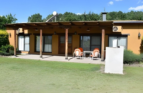 Tunuyan House | Casa Deluxe - Quiet villa on the vineyards