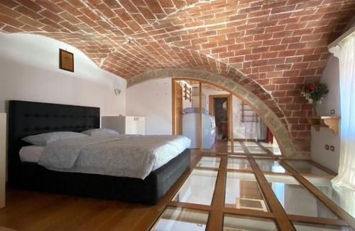 Canino Apartment | Casa Di Vetro