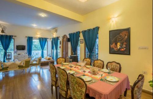 Penha de Franรงa Villa | Casa Do Amor with Pvt Pool by StayVista