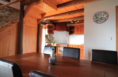 Bico Ski Chalet | Casa do Caminho do Monte - Hill Cottage for Relax