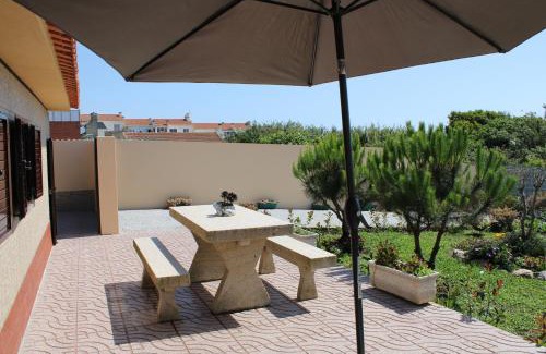 Vila Cha House | Casa do Facho