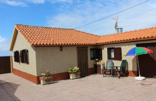 Vila Cha House | Casa do Facho