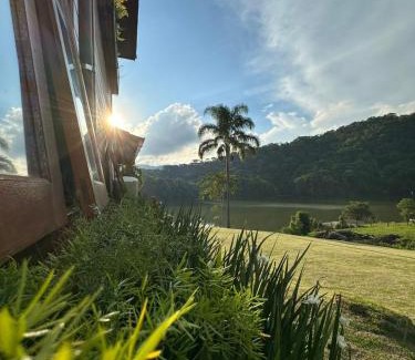 Rio dos Cedros House | Casa do Lago Pinhal