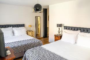 Misericordia House | Casa do Patio by Shiadu