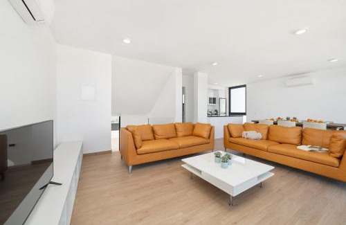 Salir do Porto Villa | Casa do Sol - By SCH