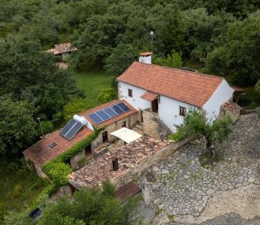 Vila Ca House | Casa do Vale do Papo