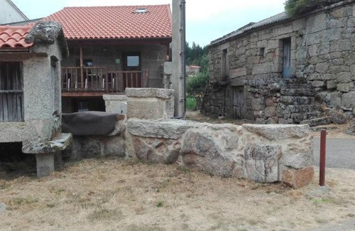 Maus de Salas House | Casa do Xurés