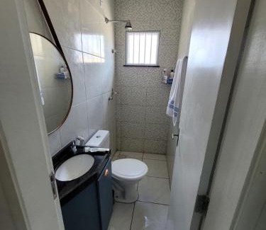 Maracanau House | Casa duplex em Maracanaú com ar-condicionado