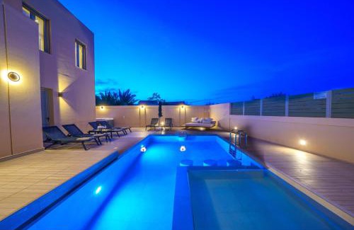 Pigi Villa | Casa Elegante