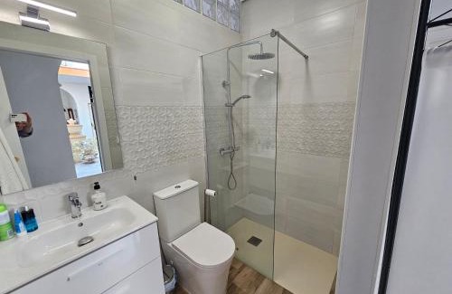 Palomares del Rio House | Casa Elizabeth