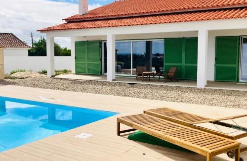 Pedrogao House | Casa Elo - Fresh-Built Home with Pool