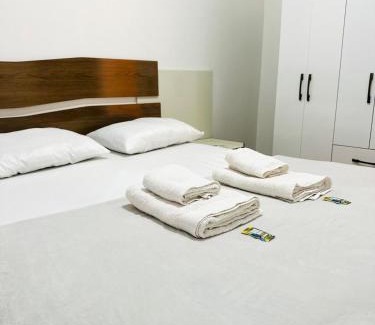 Pacaembu House | Casa em Condominio próximo trevo Cataratas em Cascavel