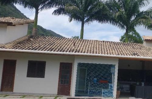 Macae House | Casa em Sana