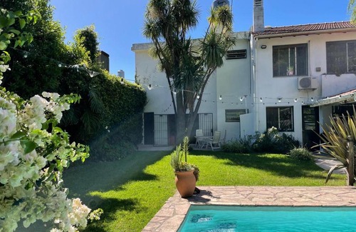 Florida House | Casa en Florida - como estar en una quinta a 15 cuadras de CABA