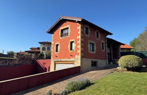 Mompia House | Casa en Mompia