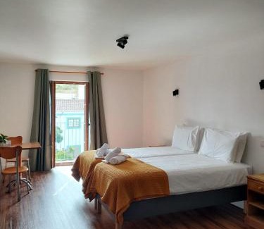 Bordeira Bed & Breakfast | Casa Fidal