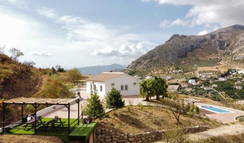 Valle de Abdalagis House | Casa Gala - Caminito del Rey