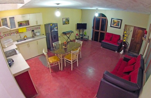 Tarapoto House | CASA GRAU, with 4 rooms with own bathroom, comfortable, central and safe.