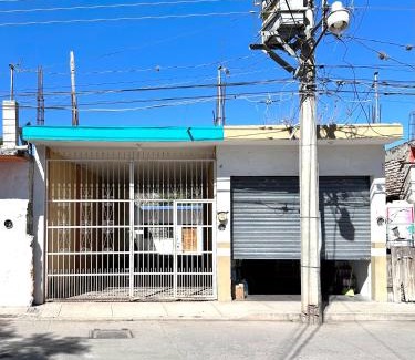 Ciudad Fernandez House | Casa Huerta