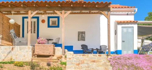 Reliquias Apartment | Casa Inglesa Roosa 2 Persoons Accommodatie Appartement Sunny