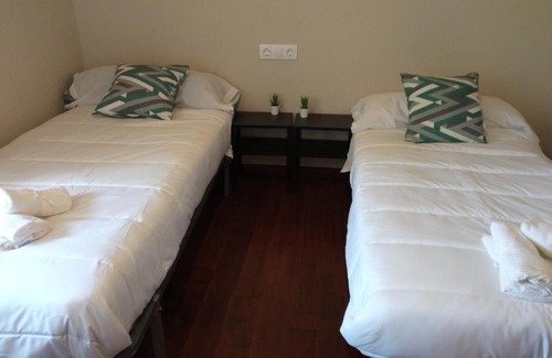 Friol Bed & Breakfast | CASA ISAURA DE PENA Camino Primitivo