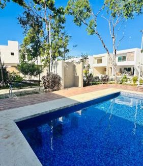 Puerto Juarez House | Casa Itzae