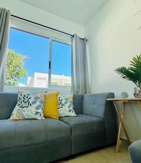 Puerto Juarez House | Casa Itzae