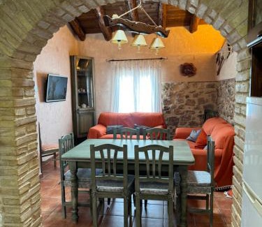 Orihuela del Tremedal House | Casa Juan