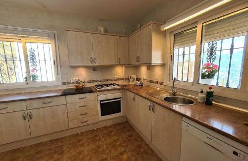 Canillas de Albaida House | Casa La Vista