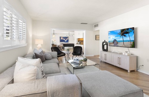 Bermuda Riviera House | Casa Lana-Mediterranean-inspired oasis in beautiful Fort Lauderdale