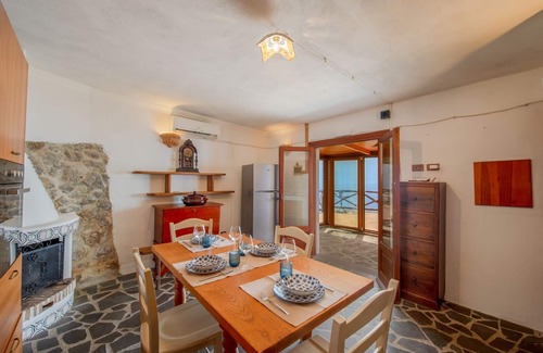 Praiano Villa | Casa Legra - One Bedroom Villa, Sleeps 2