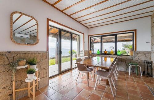 Miranda House | Casa Letrigo