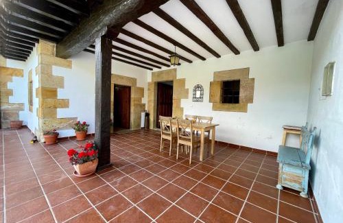 Ibio House | Casa Los Nogales de Ibio