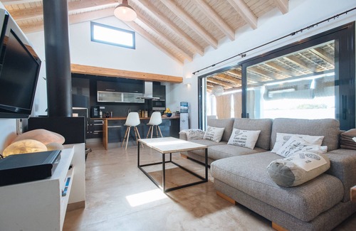 Los Canos de Meca House | CASA LOS SUEÑOS -RELAX 1000M2, SAND POOL; Free WIFI; BBQ, A/C