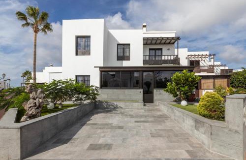 Costa Teguise House | Casa Lyrata