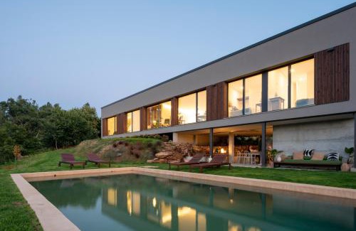 Tomino House | Casa Maceira