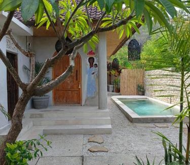 Pemuteran Villa | Casa Madonna