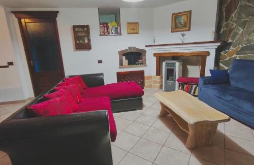 Galtelli House | Casa Magnolia