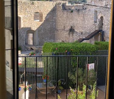 Dona Mencia House | CASA MENCÍA CÓRDOBA