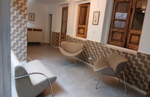 Pergamino House | Casa Microcentro- luminoso- silencioso